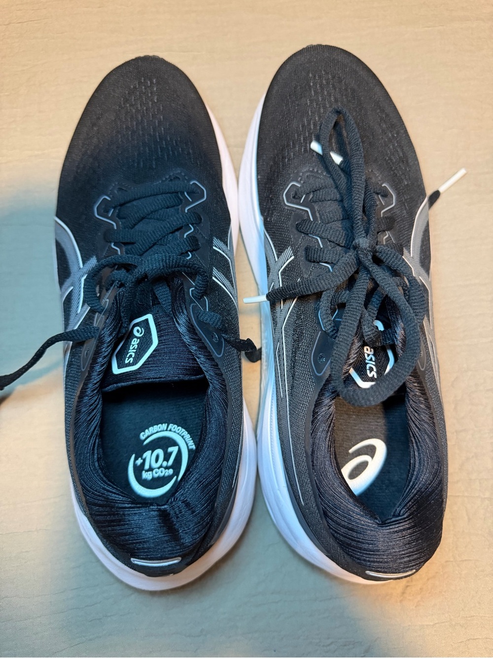 ASICS Men's Gel-Kayano 30 Running Shoes brand new without box- never worn